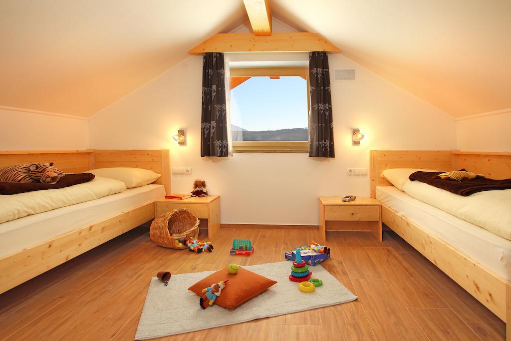 Stiflerhof Daire Falzes Oda fotoğraf